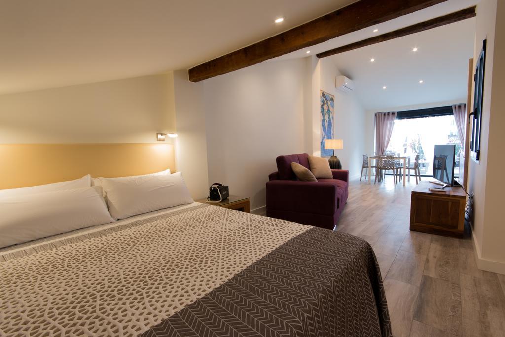 Appartement Bazan 16 *